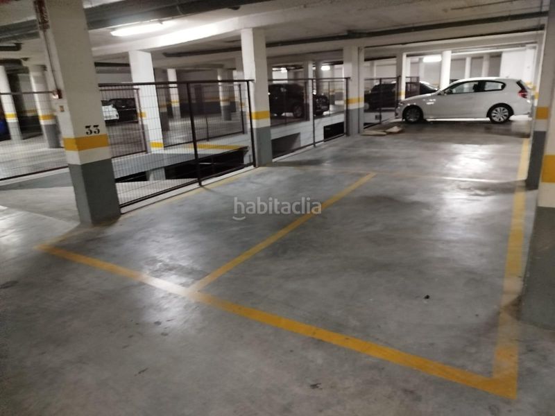 Foto a2fa6993-4784-4ff6-b6aa-562ddcbf6bed. Car parking in Alcantarilla