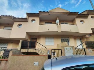 Semi detached house  Los garres - cl infanta elena. Dúplex adosado en los garres  4 dormitorios, terraza y garaje 0