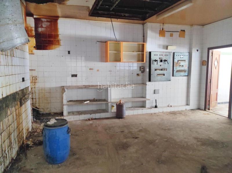 Foto b93bf2a3-84a1-413c-9dc0-f0721ed3f994. Local comercial a Sant Antoni Cullera