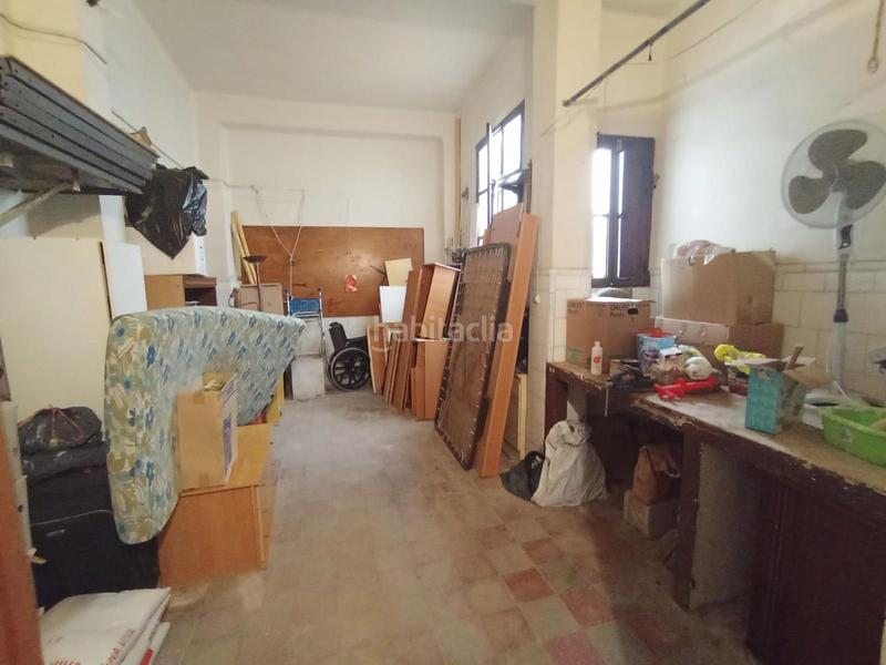 Foto dd21f4d8-a61a-42f4-9e18-d6e2fd42f3e4. Car parking in Sant Antoni Cullera