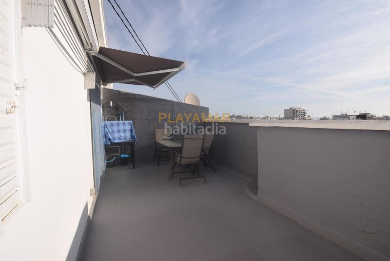 Foto 540e68e7-d5be-4861-8ec3-b652d71cc49f. Àtic a Sant Antoni Cullera