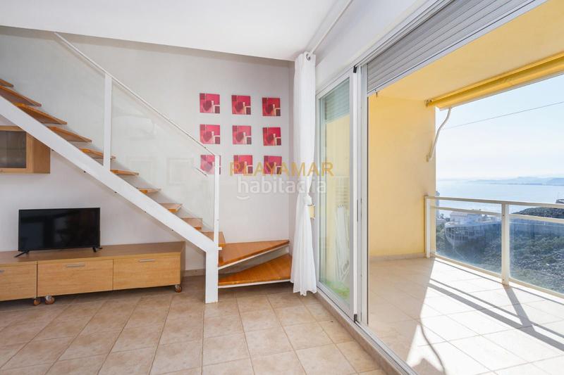 Foto faf7498b-c8be-40ac-8cb2-c6ea99e6e1b3. Dúplex amb piscina a El Faro Cullera