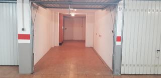 Aparcament cotxe a Carrer de la bega 21a