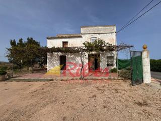 Xalet a Plaça numero 32 85. Casa de campo zona brosquil