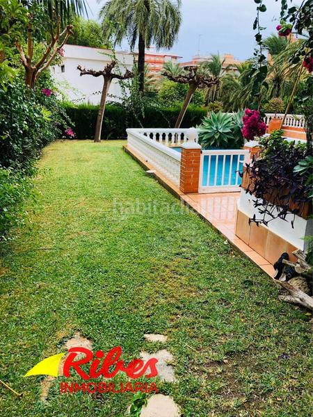 Foto dd3b6054-4d44-4919-ba39-90d795f42657. Chalet en avenida joanot martorell 4 en Racó Cullera