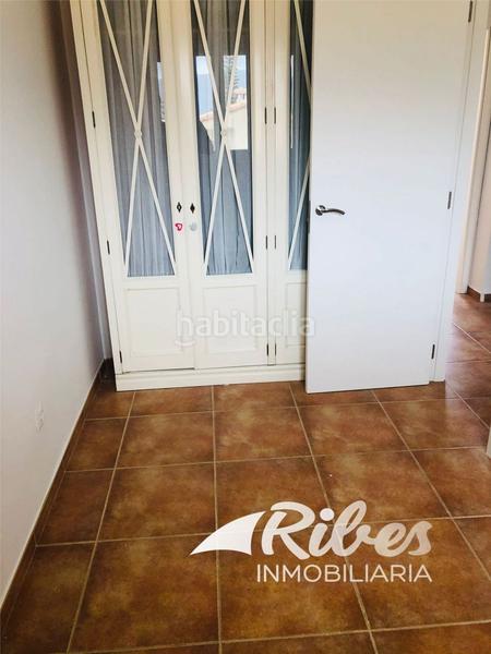 Foto 5bcba72f-a7bd-4131-a6dd-e45099266841. Chalet en calle de la gavina 10 en El Marenyet Cullera