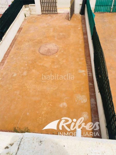 Foto 13f7c876-fed5-4c35-94f6-81dae8818584. Xalet a calle de la gavina 10 a El Marenyet Cullera