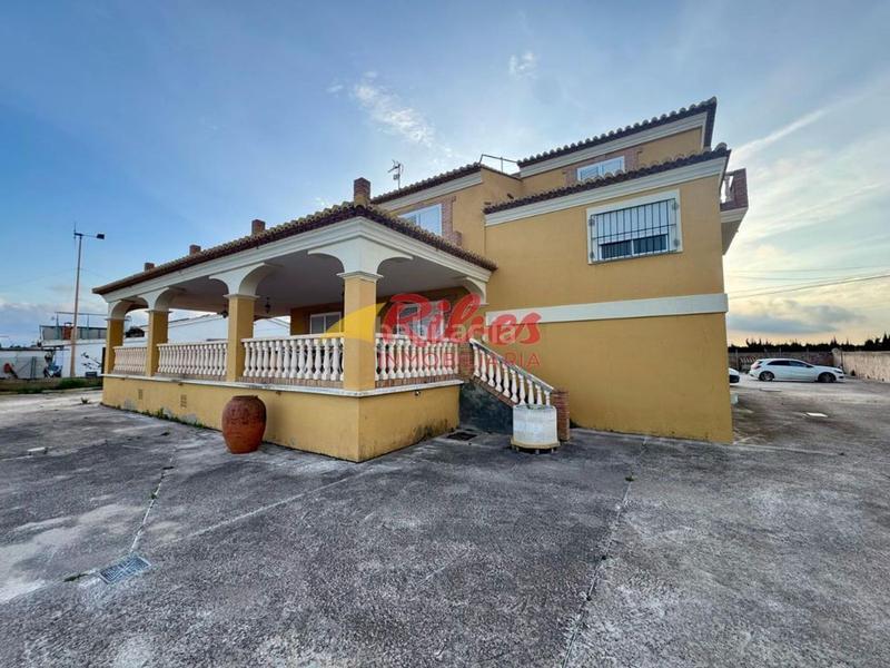 Foto 4beed6e1-3aa6-4460-95b5-8d8cba9a6d85. Chalet dans plaza numero 25 6 dans Bulevar del Xúquer Cullera