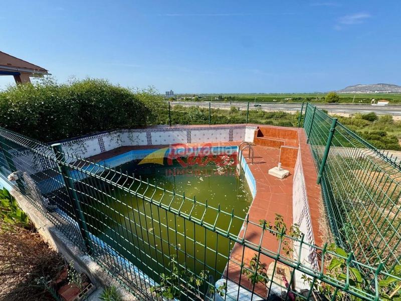 Foto 078e88f9-dade-4a42-8fff-63a9186e0cfd. Chalet en Llaurí