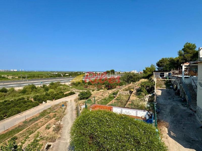 Foto 62715743-6368-4284-ae4d-7621b8de0672. Chalet en Llaurí