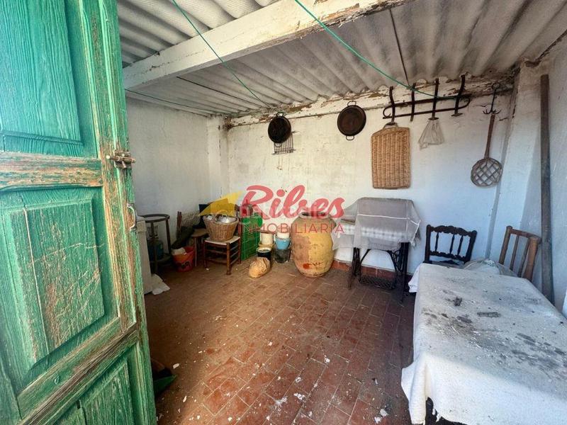 Foto ce7b4056-5e6c-4eec-b3dd-1fa56129b1a0. Casa a sant miquel 15 a pueblo de Cullera Cullera