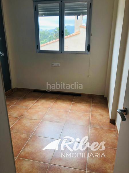Foto 2b388b3b-81bc-43e5-bc7c-7003f60f9020. Casa a schiera con riscaldamento parcheggio in El Marenyet Cullera