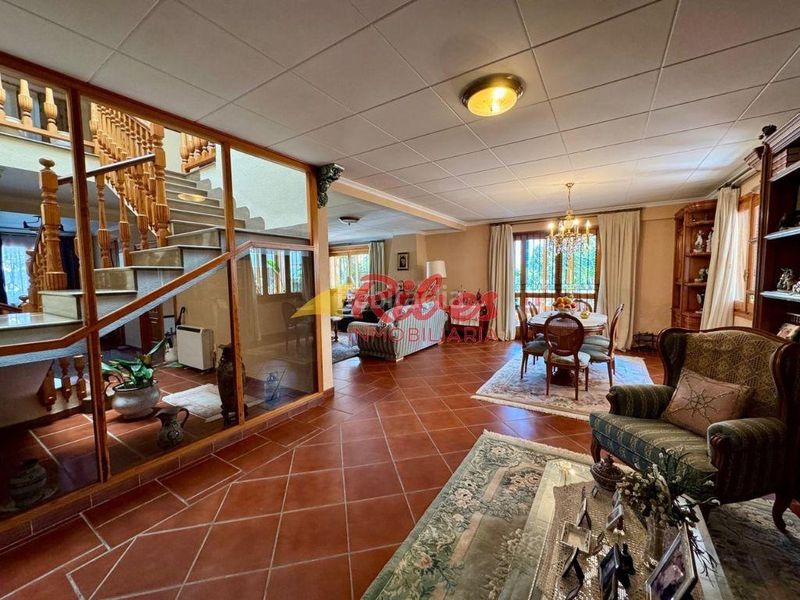 Foto 1cff775e-c0e0-478e-bd13-c2286b94cff9. Xalet amb aparcament a Racó Cullera