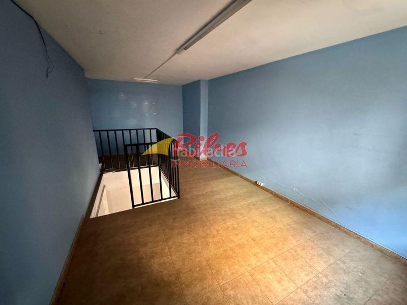 Foto 22f20913-6d54-4cd3-8832-48ed0208a90d. Local comercial a Centre Alzira