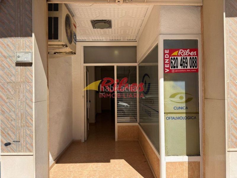 Foto 3c4befb0-56e0-4b02-ac57-d358f4b009a5. Local comercial a pueblo de Cullera Cullera