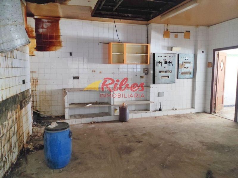 Foto 16f036dd-ee71-4569-9786-256897354262. Local comercial a Sant Antoni Cullera