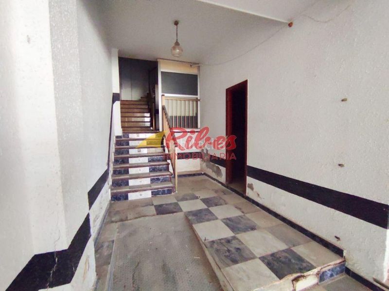Foto 8251e1e4-25de-4ffc-b83e-d564c3933fbb. Local comercial a Sant Antoni Cullera
