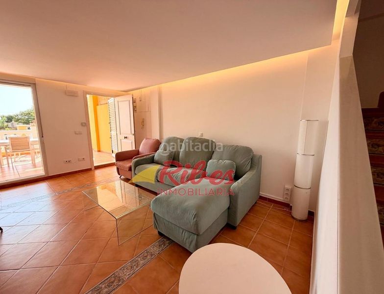 Foto 791a2773-bd87-469a-8fef-1f619f39055e. Casa adossada amb aparcament a El Marenyet Cullera