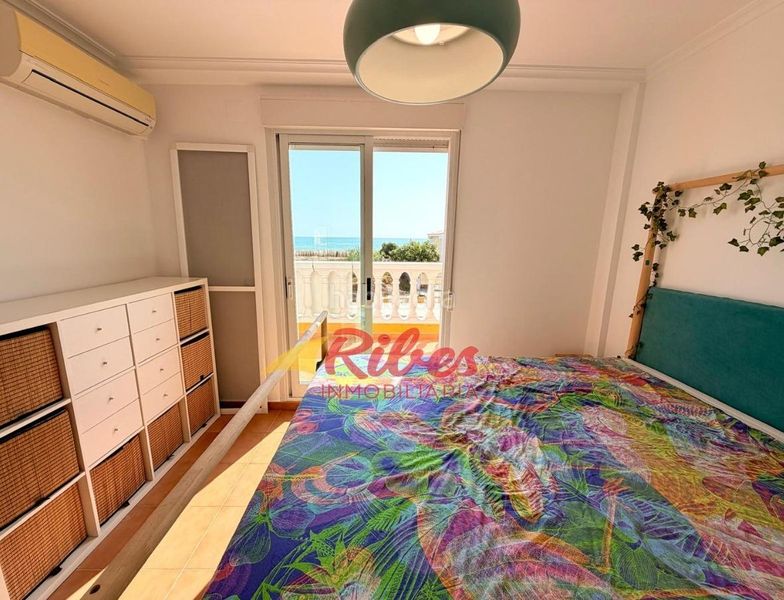 Foto c671bd87-c8b6-4e1f-9e67-ccdd50a579c5. Casa adossada amb aparcament a El Marenyet Cullera