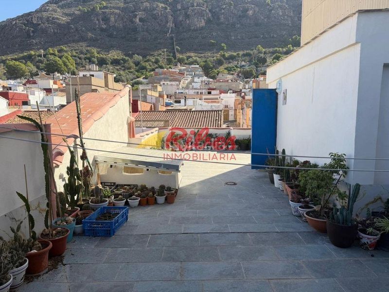 Foto a672534a-7791-4b74-8ed6-f8d592fe677c. Casa a pueblo de Cullera Cullera