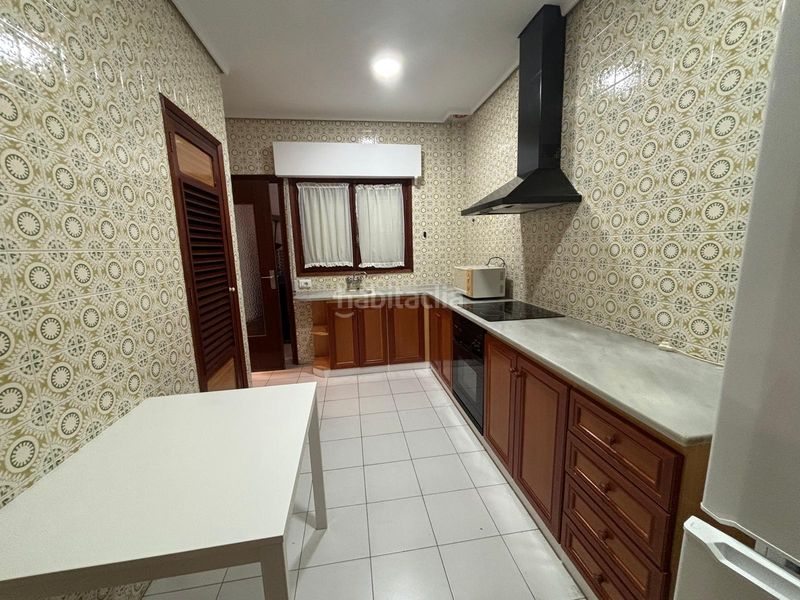 Foto 8e8379a2-cd22-4fe1-a49f-756c70b80a27. Planta baixa a Sueca Sueca