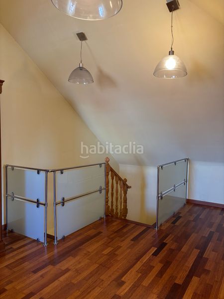 Foto 57cb4028-1b3d-4a1a-ac42-64770bbd8323. Casa aparellada amb aparcament piscina a Sueca Sueca