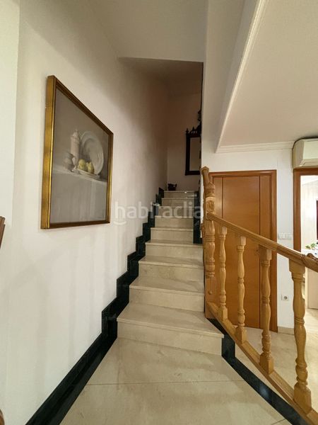 Foto b56c8e7a-24c4-41ef-91f0-5d3e8343def6. Casa aparellada amb aparcament piscina a Sueca Sueca