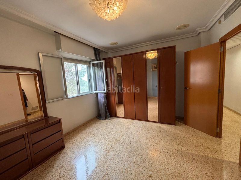 Foto a10eef2f-69be-4c42-a965-ebe786ae39e5. Pis amb aparcament a Sueca Sueca