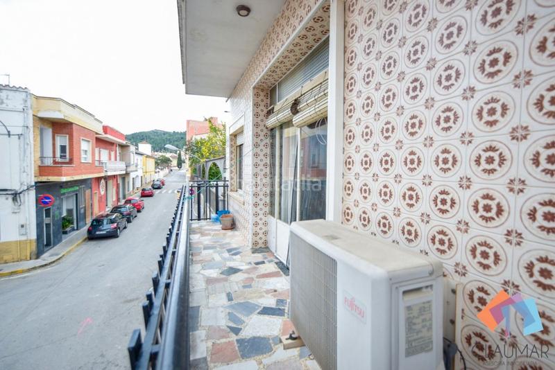 Foto f531f6e1-6610-4efa-bb2d-fb1470875b83. Gebäude in Castelló de Rugat