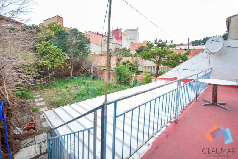 Foto f6c56532-63da-4f58-84c7-587bb8a252d8. Gebäude in Castelló de Rugat