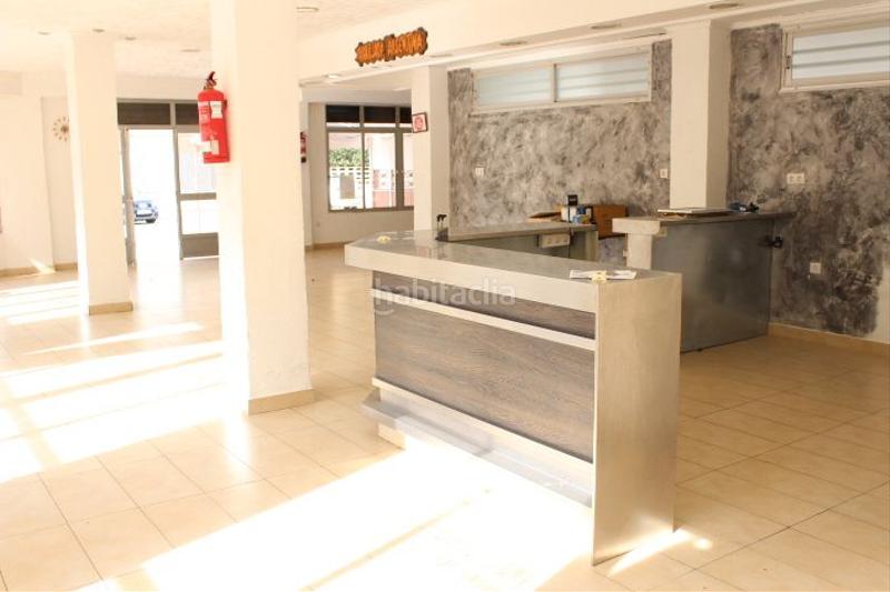 Foto 17eb49f8-265b-42cd-93d0-1d4a61a8249a. Local comercial en Playa de Gandía Gandia