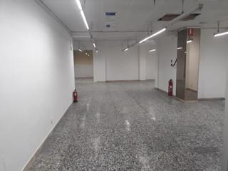 Local Comercial a Plaza Elíptica - República Argentina