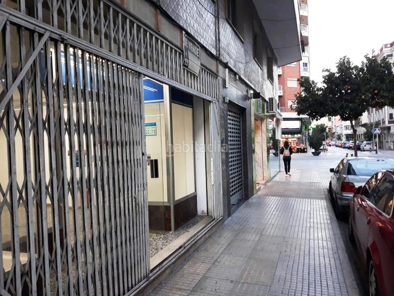 Foto e7a29da4-ca3e-4b20-8526-f86db2216933. Local commercial avec chauffage dans Plaza Elíptica - República Argentina Gandia