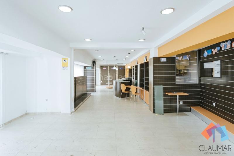 Foto 6b7d9ca9-5790-4f7a-adde-8cfa19cb7c03. Local comercial en Playa de Gandía Gandia