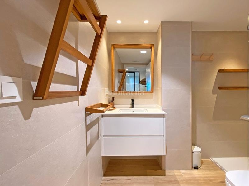 Foto 10755142-af88-450e-83f8-ad1bd81e595e. Piso espectacular piso reformado en primera línea de playa gandía en Gandia