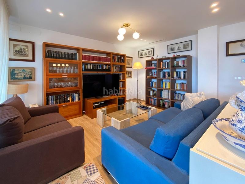 Foto 51c13f8f-1017-454f-be44-23aaa3c91877. Piso espectacular piso reformado en primera línea de playa gandía en Gandia