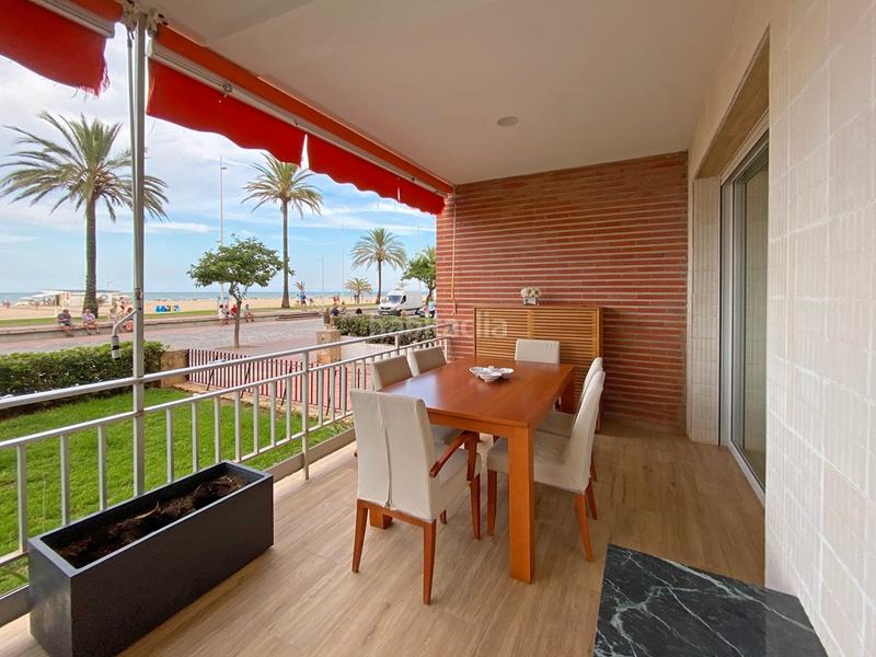 Foto 85997957-667b-4ddf-804e-993cf7335665. Piso espectacular piso reformado en primera línea de playa gandía en Gandia