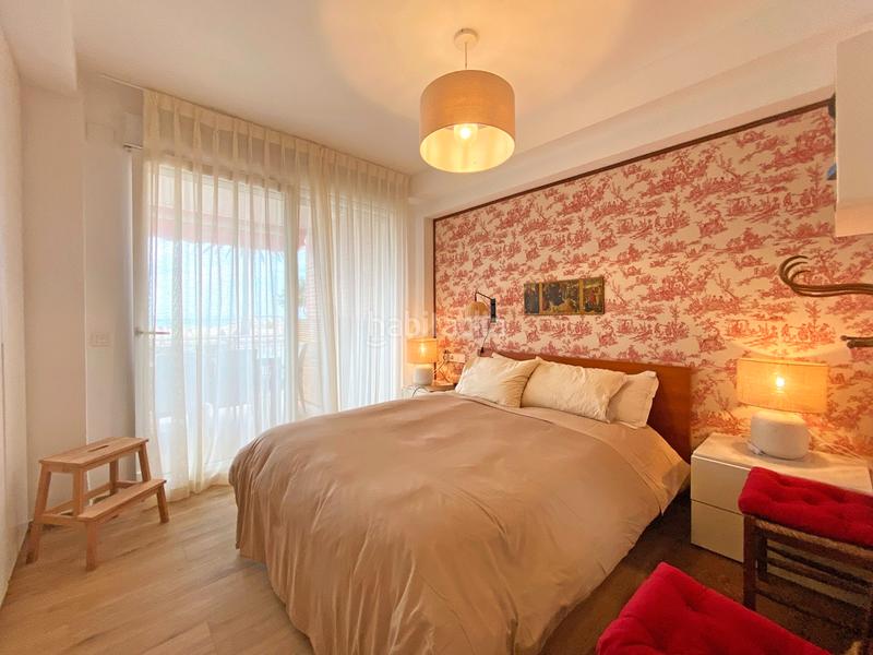 Foto deab349b-549f-41bb-8bf1-9d43a9a47656. Piso espectacular piso reformado en primera línea de playa gandía en Gandia