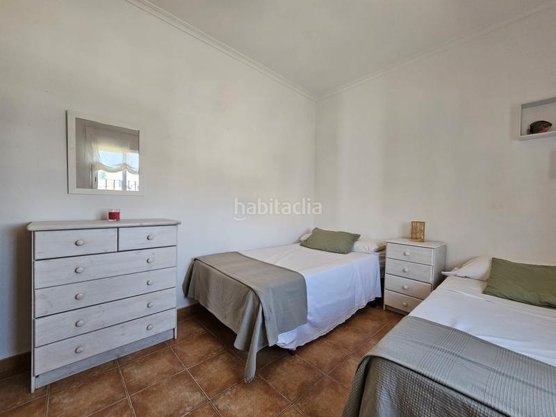 Foto 3fc50e19-f206-43d7-be47-83eebc0fa01b. Casa  en el centro con terraza y vistas en Oliva pueblo Oliva