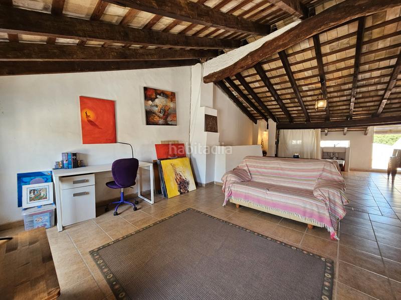 Foto 4d1fcb1b-4241-4411-9374-199f9465cc28. Casa  en el centro con terraza y vistas en Oliva pueblo Oliva