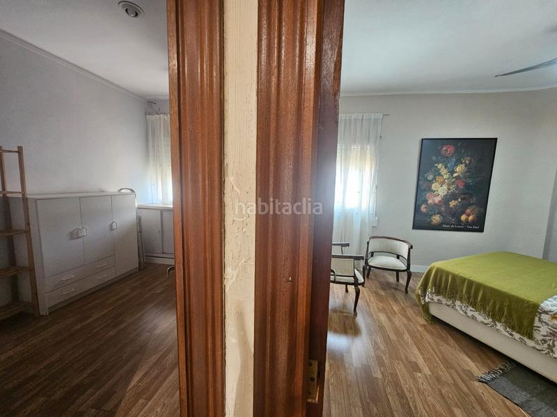 Foto e55ce9d3-7944-4f0d-973d-8c877051dc78. Piso  muy amplio en el centro de gandía en Corea Gandia