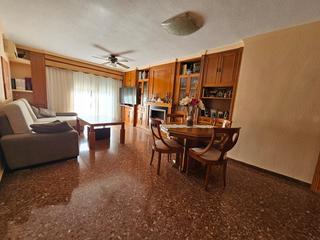 Appartement à Plaza Elíptica - República Argentina. Magnífico piso en gandía