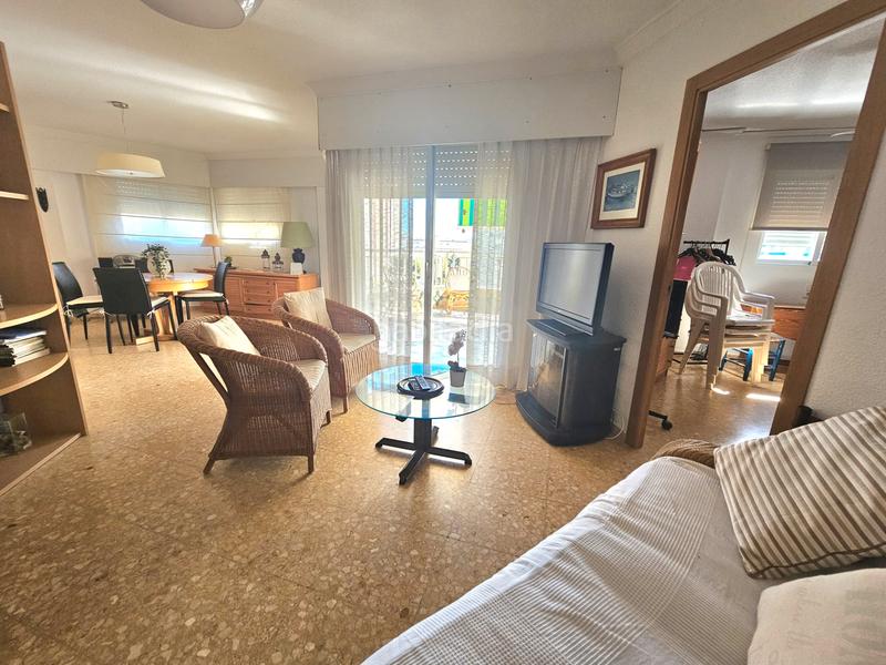 Foto 0bc38a5f-1e8b-4767-9732-bd8bc1c8b394. Etagenwohnung mit parking pool in Playa de Gandía Gandia