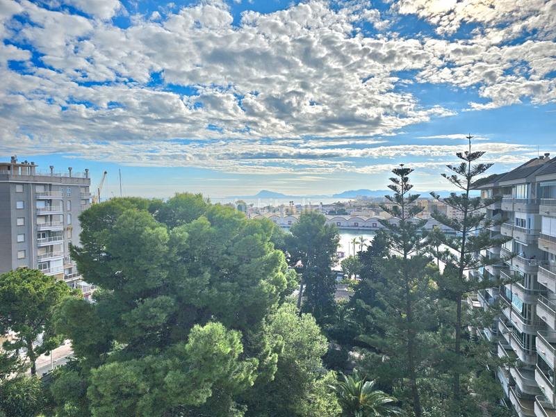 Foto 0ab01542-0c7b-4562-bb41-cec7941843ec. Dachwohnung mit parking pool in Playa de Gandía Gandia