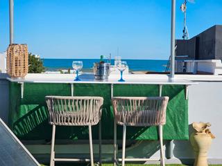 Maison à Oliva Playa. Espectacular casa con vistas inigualables a la playa de oliva