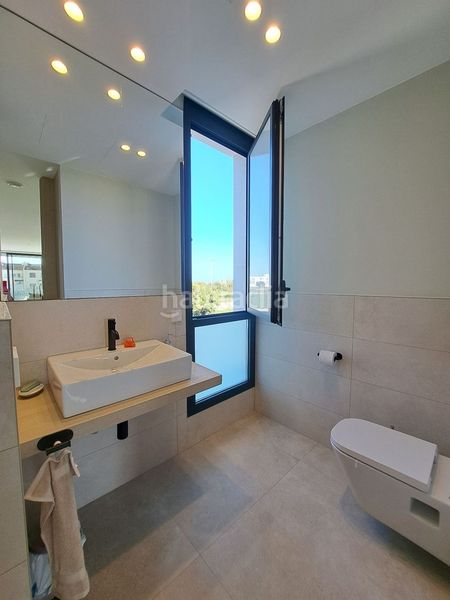 Foto fa7d94c3-e8fe-4204-bb27-ee7ef7d6aa0f. Casa a Oliva playa Oliva