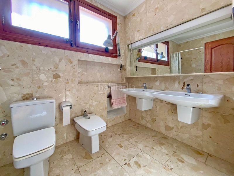 Foto b8b6b928-3c38-4197-a69f-02c96803d2a2. Casa a Urbanizaciones Gandia