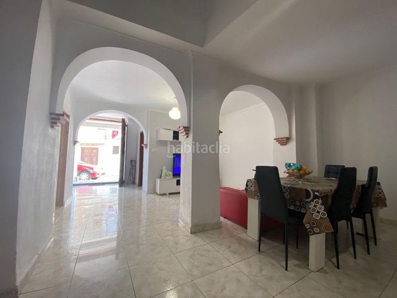 Foto 16a7ad06-4b6a-416a-a763-8a6250ab9e19. Casa adossada a Oliva pueblo Oliva