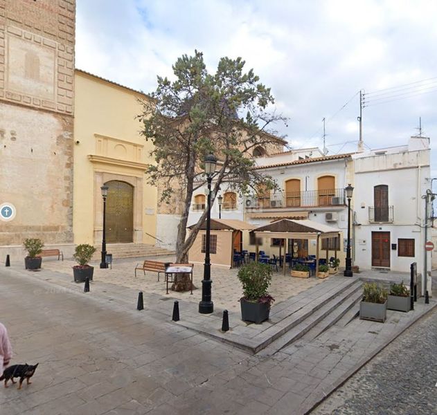 Foto e56cade1-f400-47fe-ac87-8c0871cc131a. Casa adossada a Oliva pueblo Oliva