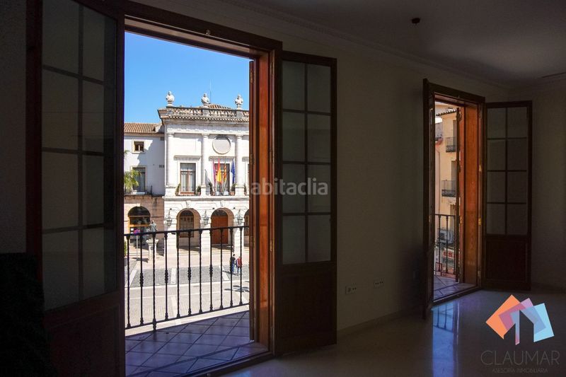 Foto 1726eb60-1070-4bc6-8920-e6bd5f8ff651. Casa amb calefacció a Centro Histórico Gandia